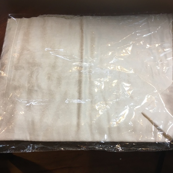 New PashimA/silk scarf wrap - Picture 3 of 4